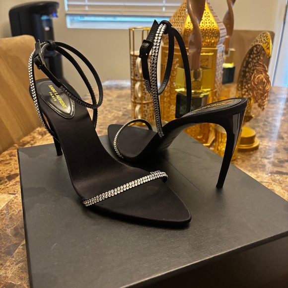 Yves Saint Laurent (YSL) Size 40 (Fits like 39.5)